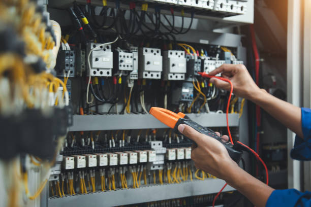 Best Licensed Electrician  in Malmstrom Af, MT